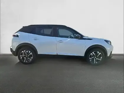 Photo 3 Peugeot 2008  PureTech 130 S&S BVM6