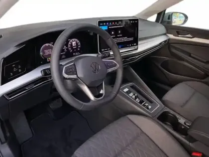 Photo 9 Volkswagen Golf 8 FL 1.5 EHYBRID 204CH DSG6 LIFE PL