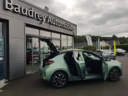 Photo 9 Opel Corsa  1.2 Turbo 100ch Colour Edition