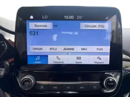 Photo 12 Ford Fiesta  1.0 EcoBoost Hybrid 125ch Titanium Business 5p