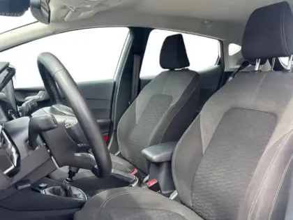 Photo 6 Ford Fiesta  1.0 EcoBoost Hybrid 125ch Titanium Business 5p