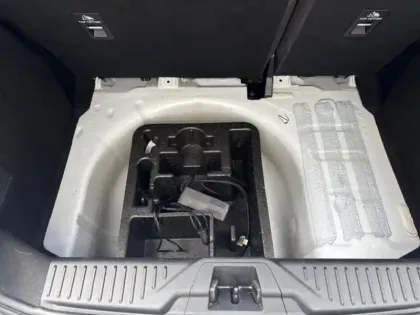 Photo 9 Ford Fiesta  1.0 EcoBoost Hybrid 125ch Titanium Business 5p