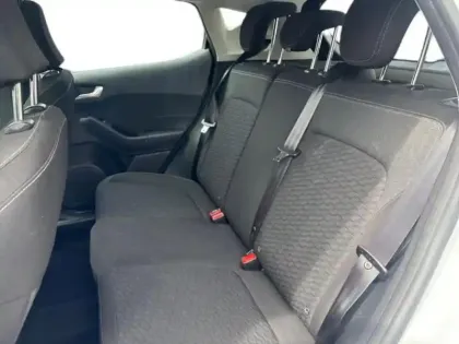 Photo 7 Ford Fiesta  1.0 EcoBoost Hybrid 125ch Titanium Business 5p