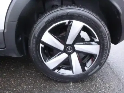 Photo 9 Opel Crossland  1.2 Turbo 110ch Edition