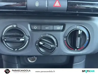 Photo 13 Citroën C3  1.2 PureTech 83ch S&S YOU!