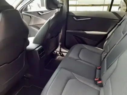 Photo 12 Kia Niro  1.6 GDi 141ch HEV Premium DCT6