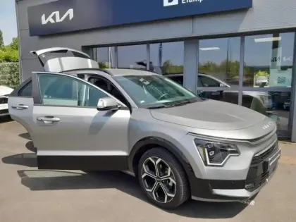 Photo 6 Kia Niro  1.6 GDi 141ch HEV Premium DCT6