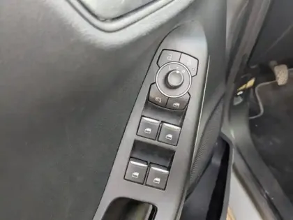 Photo 11 Ford Puma  1.0 Flexifuel 125ch S&S mHEV Titanium X