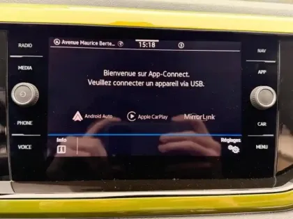 Photo 9 Volkswagen Taigo  1.0 TSI 110ch Style DSG7