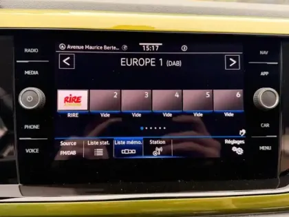 Photo 13 Volkswagen Taigo  1.0 TSI 110ch Style DSG7