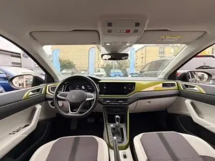 Photo 8 Volkswagen Taigo  1.0 TSI 110ch Style DSG7