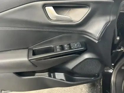 Photo 23 Ford Puma  1.0 EcoBoost Hybrid 125ch Titanium S&S