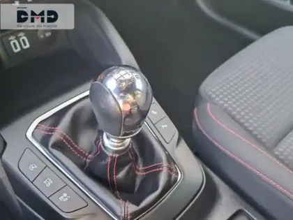 Photo 7 Ford Focus  1.0 EcoBoost 125ch ST-Line