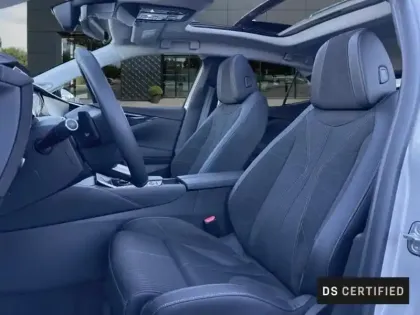 Photo 8 DS DS 4 N°4 E-TENSE 213ch Etoile