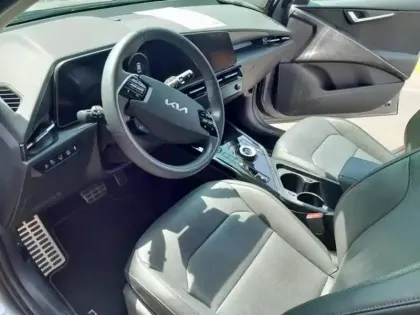 Photo 11 Kia Niro  1.6 GDi 141ch HEV Premium DCT6