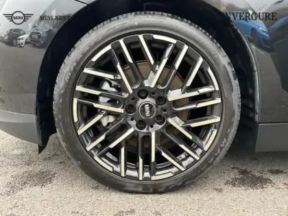 Photo 23 Mini Cooper  3 Portes SE 218ch Favoured