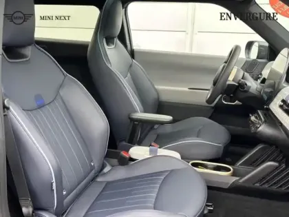 Photo 24 Mini Cooper  3 Portes SE 218ch Favoured