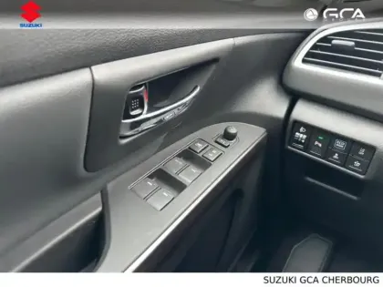 Photo 11 Suzuki S-Cross  1.5 Dualjet Hybrid 115ch Style Auto MY24
