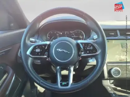 Photo 11 Jaguar E-Pace Gén. I (X540) Ph2 R-Dynamic SE 5