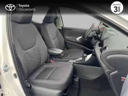 Photo 29 Toyota Yaris Gén. IV Ph1 NG Dynamic 5