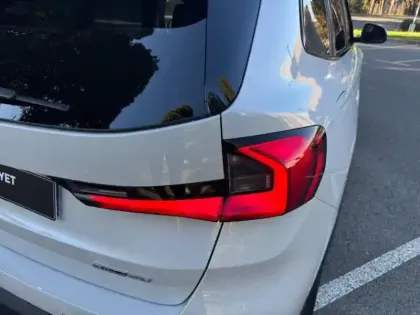 Photo 17 BMW X1  ieDrive20 204ch Business Design