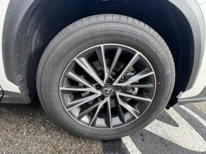 Photo 8 Lexus Nx  350h Pack Business 2WD MY25