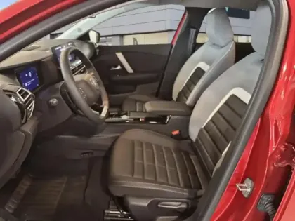 Photo 8 Citroën C4  1.2 Hybride 145ch S&S MAX Automatique