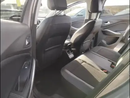 Photo 12 Opel Grandland  1.2 Turbo 130ch Elegance Business BVA8