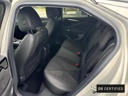 Photo 7 DS DS 4 N°4 E-TENSE 213ch Etoile