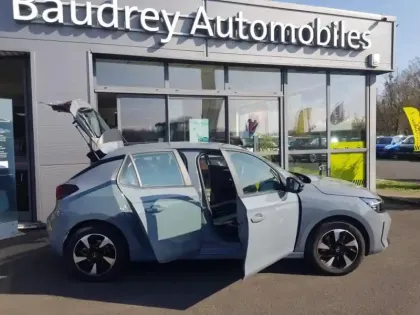 Photo 8 Opel Corsa  Electric 136ch