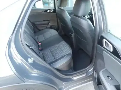 Photo 13 Kia Xceed  1.6 GDi 141ch PHEV Active DCT6