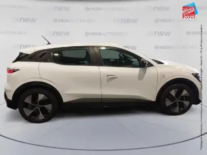 Photo 3 Renault Megane  E-Tech Electric EV60 220ch Equilibre super charge