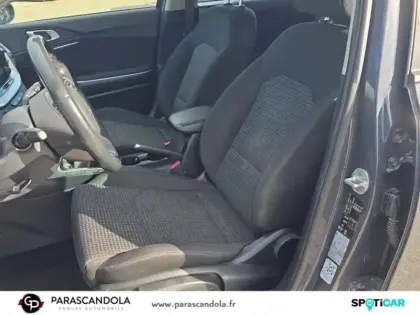 Photo 8 Kia Ceed Gén. III Ph1 Motion 5