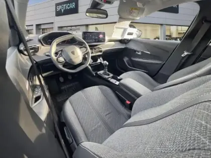 Photo 7 Peugeot 208  1.2 100ch S&S Allure