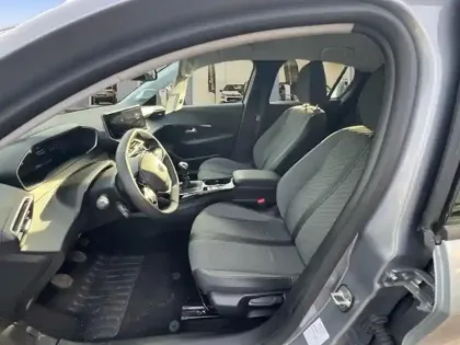 Photo 23 Peugeot 208  1.2 100ch S&S Allure