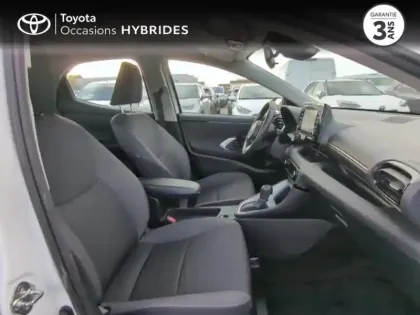 Photo 5 Toyota Yaris  116h Dynamic 5p MY22