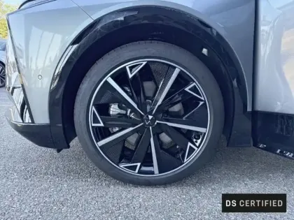 Photo 10 DS DS 8 N°8 Electrique 230ch Etoile