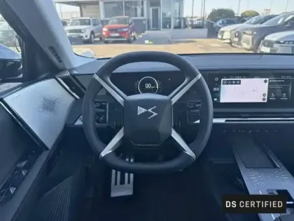 Photo 11 DS DS 8 N°8 Electrique 230ch Etoile