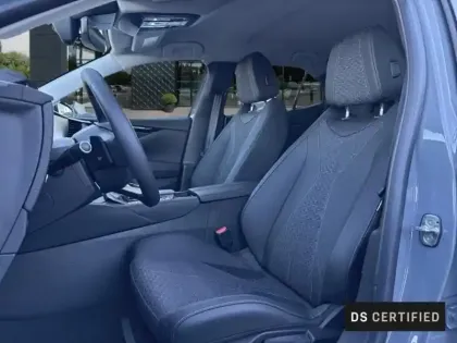 Photo 8 DS DS 4 N°4 Hybride 145ch Pallas Ligne Business