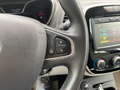 Photo 15 Renault Captur 0.9 TCe 90ch Business - 19