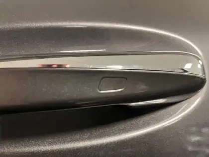 Photo 18 Mercedes GLA 250 e AMG Line