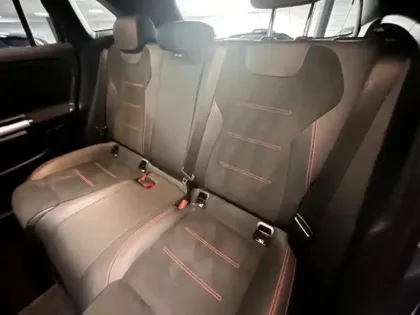 Photo 12 Mercedes GLA 250 e AMG Line