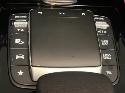 Photo 11 Mercedes GLA 250 e AMG Line