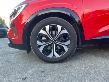 Photo 13 Renault Austral 1.2 E-Tech full hybrid 200ch Techno - 24