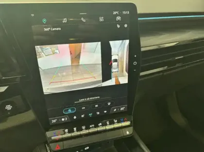 Photo 19 Renault Austral 1.2 E-Tech full hybrid 200ch Iconic- 24