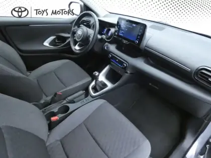 Photo 10 Toyota Yaris 120 VVT-i Design