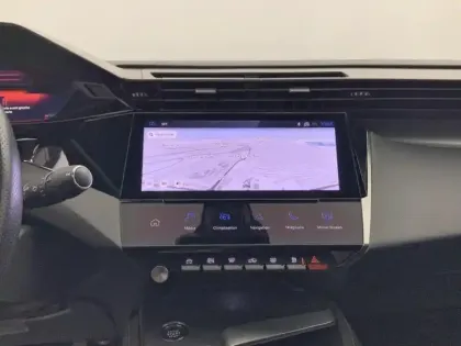 Photo 21 Peugeot 408  PHEV 225 e-EAT8 GT