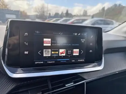 Photo 25 Peugeot 208  PureTech 75 S&S BVM5 Active