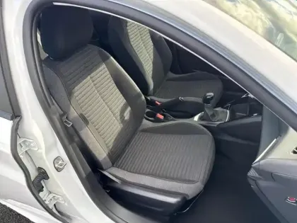 Photo 8 Peugeot 208  PureTech 75 S&S BVM5 Active