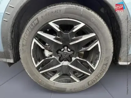 Photo 9 Peugeot 3008  1.2 Hybrid 145ch Allure e-DCS6